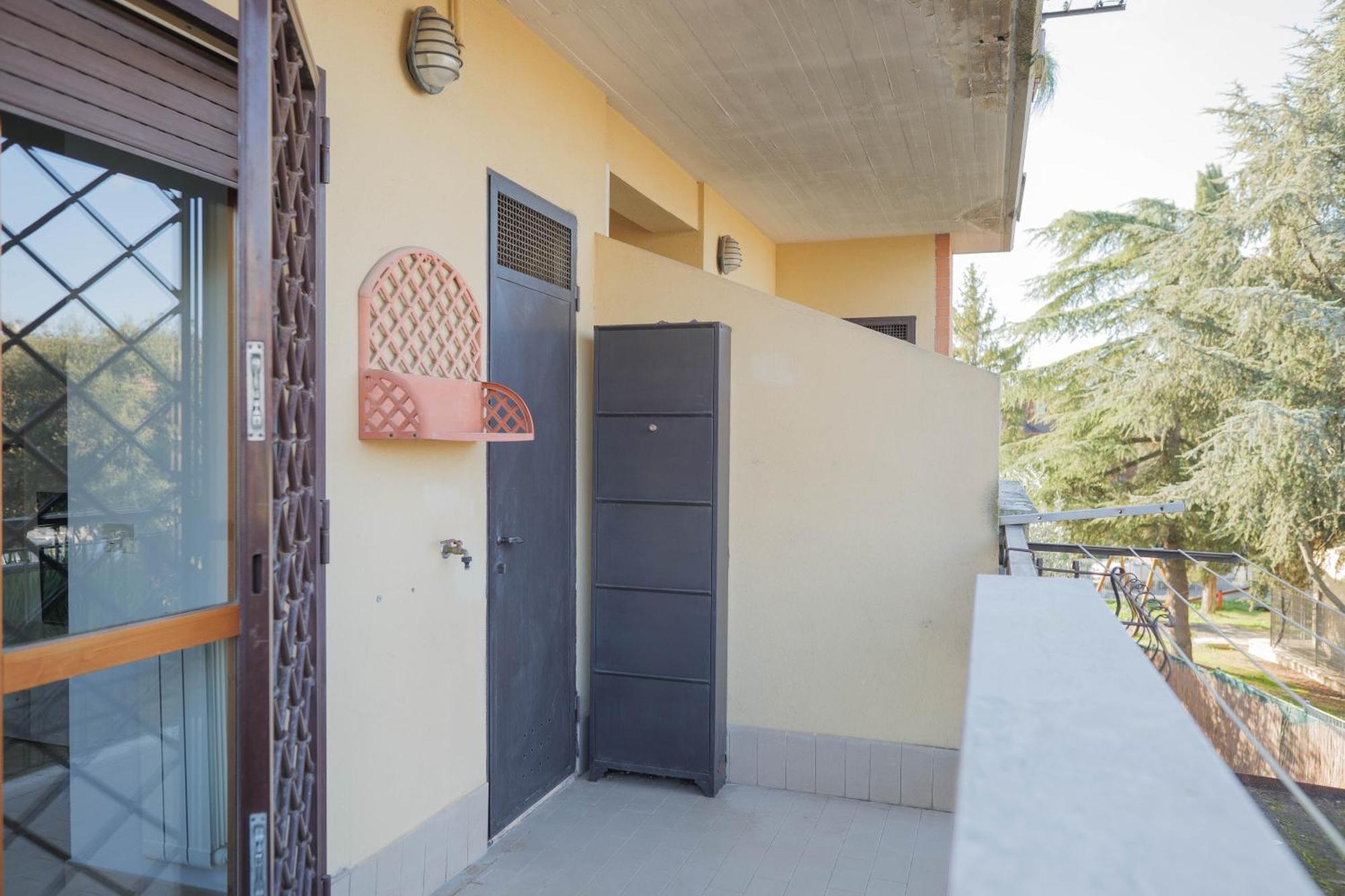 Casa Ghandi Vicino A Roma Con Box Auto E Wi-Fi Monterotondo  Bagian luar foto